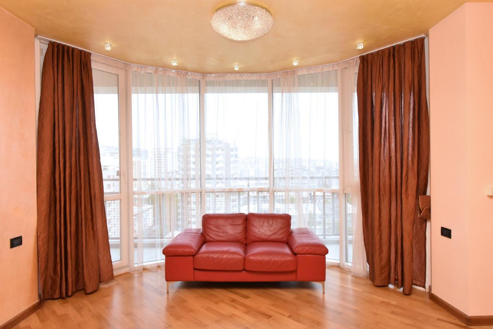 Amiryan Street, 3 Bedrooms Grand And Sunny Apartmet Am2711 Erevan Esterno foto